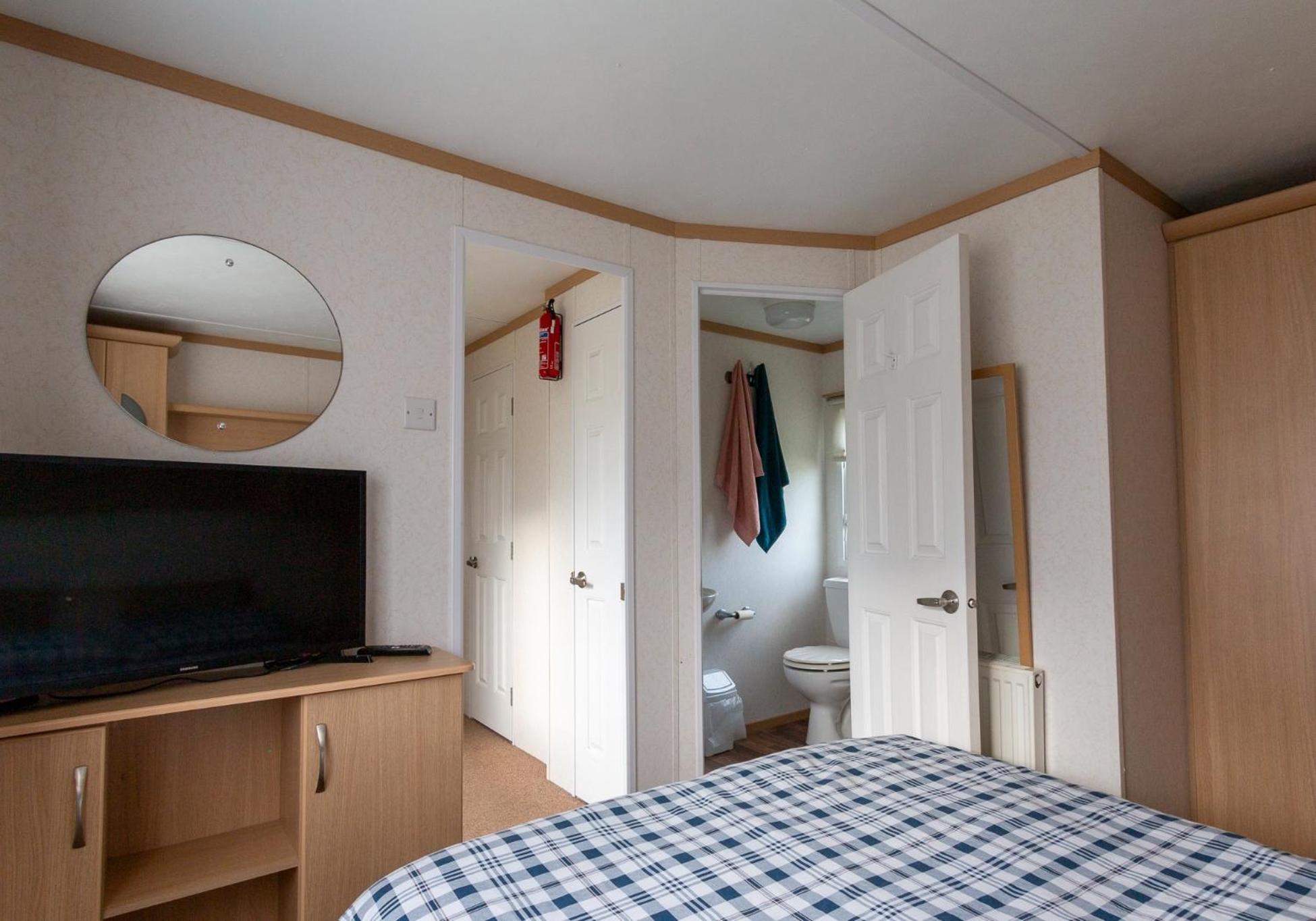 Carnaby Holiday Caravan, West Sands, Селси Экстерьер фото